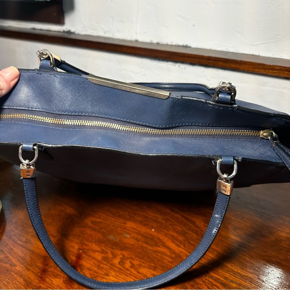Coach Madison Saffiano East/West Tote Bag Blue EUC/GUC - Picture 7 of 14